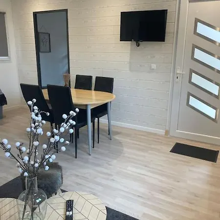 Les Du Mancel - Tennessee - 500 M Bouleries Jump , 10 Min Du Circuit Des 24h Chalet Yvre-l'Eveque